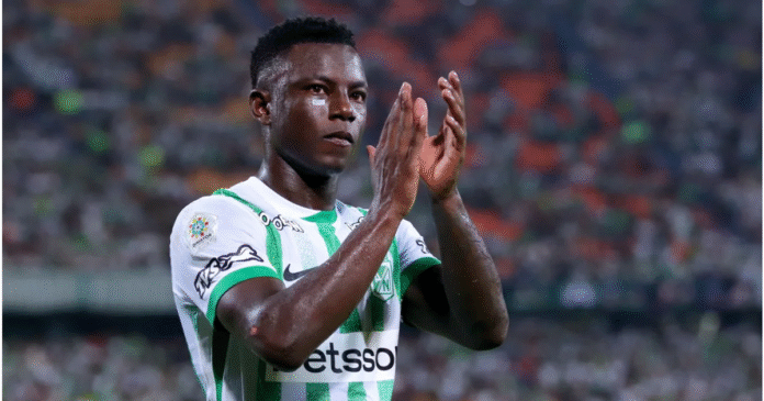 Boca perdió a Marino Hinestroza sobre el cierre del mercado y apostará a juveniles