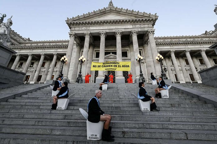 Greenpeace: “Media sanción al proyecto que dejará sin protección el agua de los argentinos”