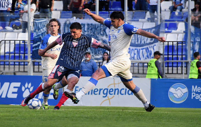 En el final, el Tomba se lo dio vuelta a Los Andes y aún hay esperanza de llegar a la final por el ascenso